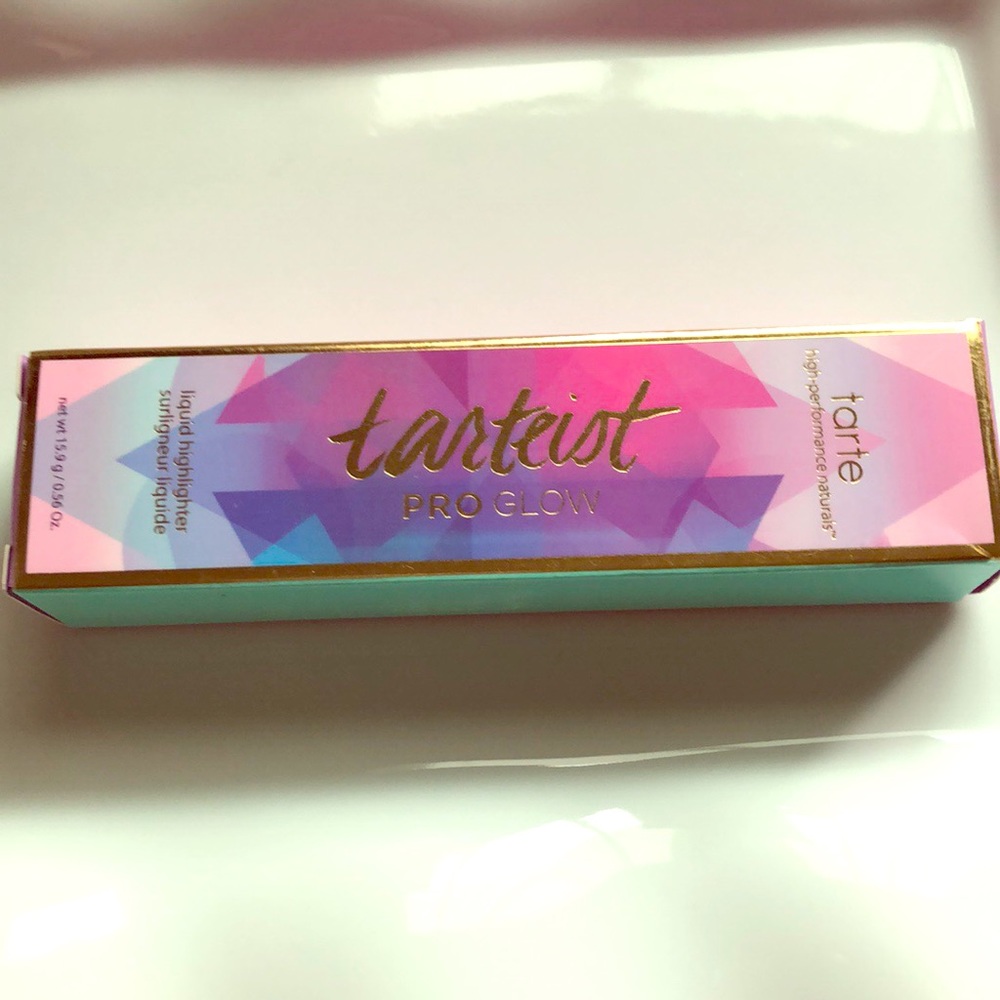 NIB tarte pro glow